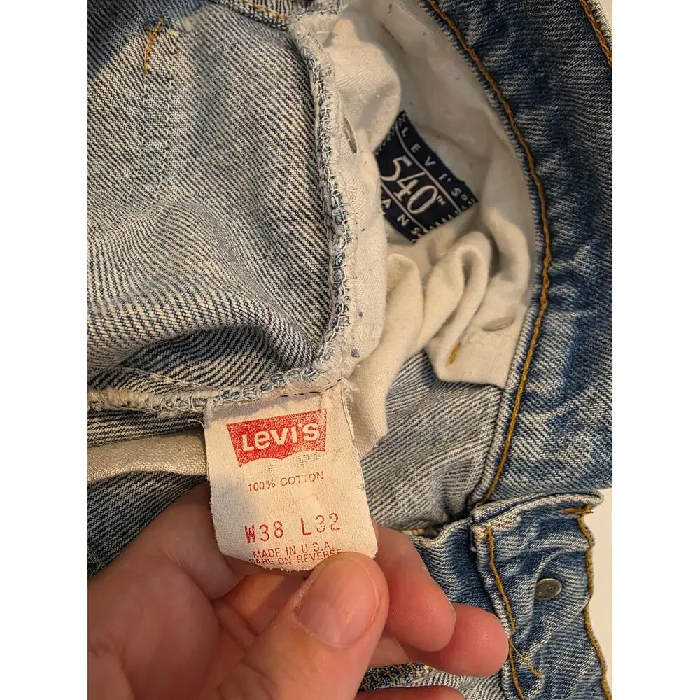 Vintage Levis Jeans Mens 38x32 Relaxed Fit 540 Brown Leather Tab Denim